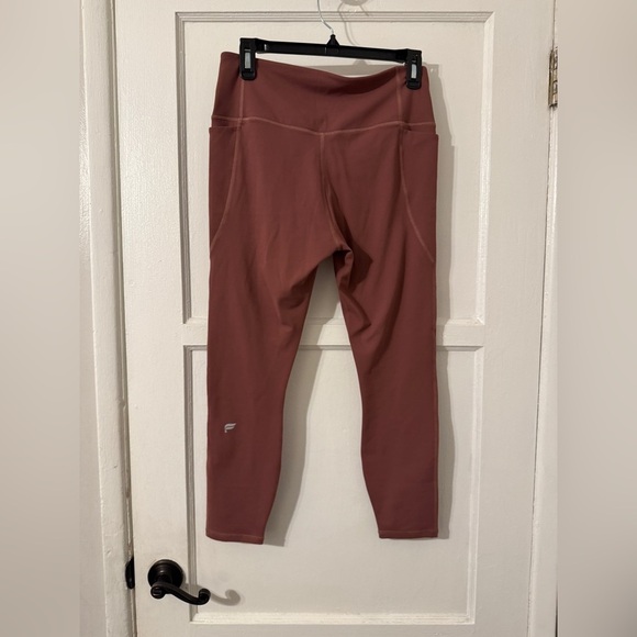 Fabletics Oasis PureLuxe HW Crossover 7/8 Legging Medium - Picture 6 of 7